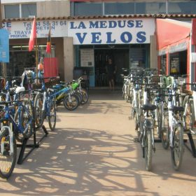 Magasin La Méduse La Méduse location vélos porquerolles